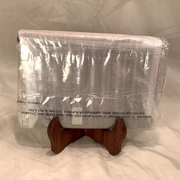 NWT Coach Corner Zip Wristlet In Signature Canvas With Hedgehog Print - Picture 3 of 10